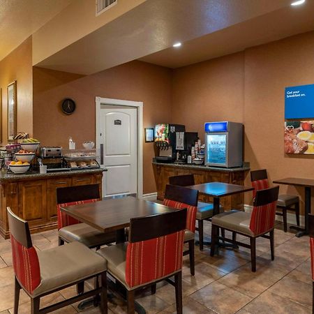 Comfort Inn & Suites Ukiah Mendocino County Экстерьер фото