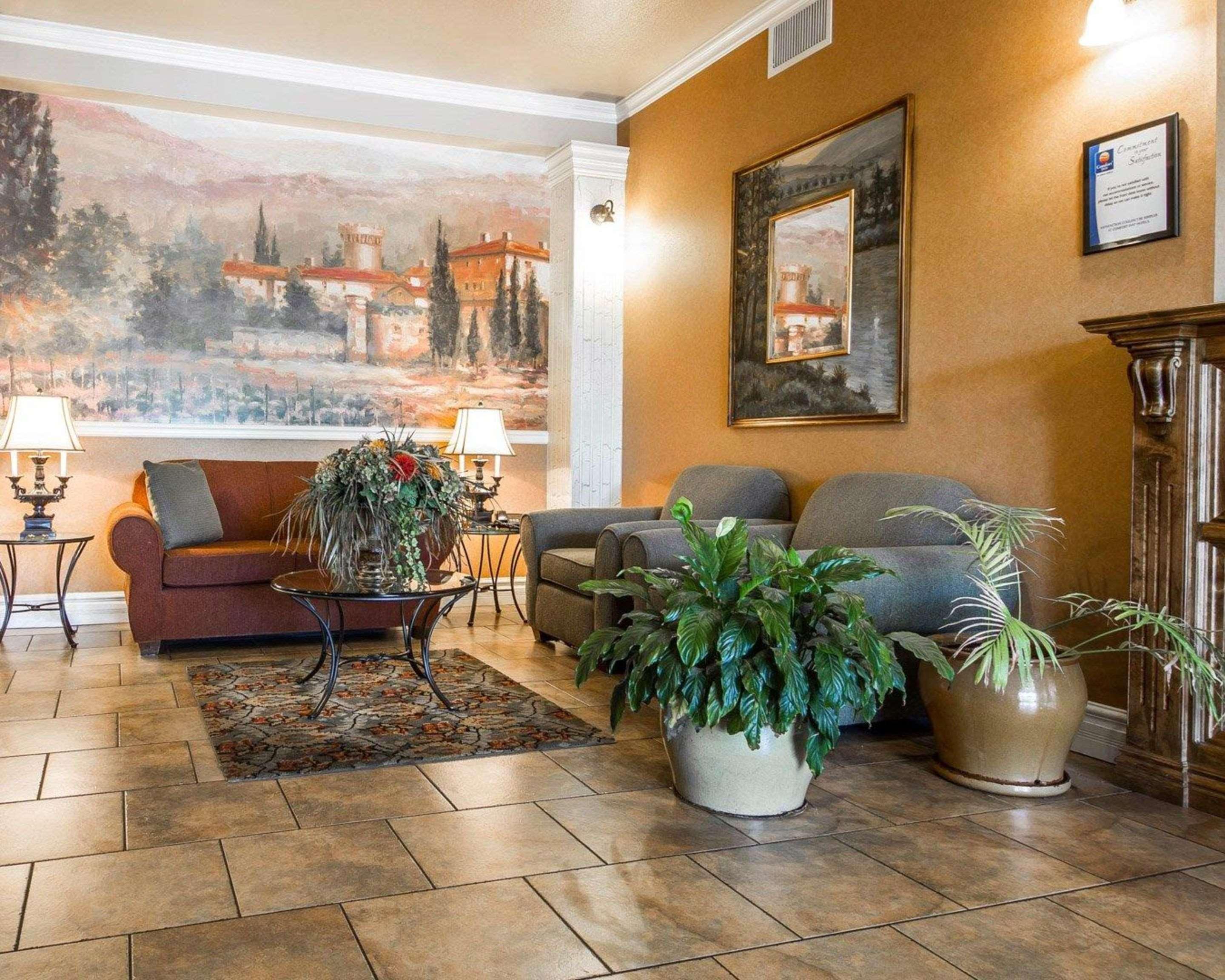 Comfort Inn & Suites Ukiah Mendocino County Экстерьер фото