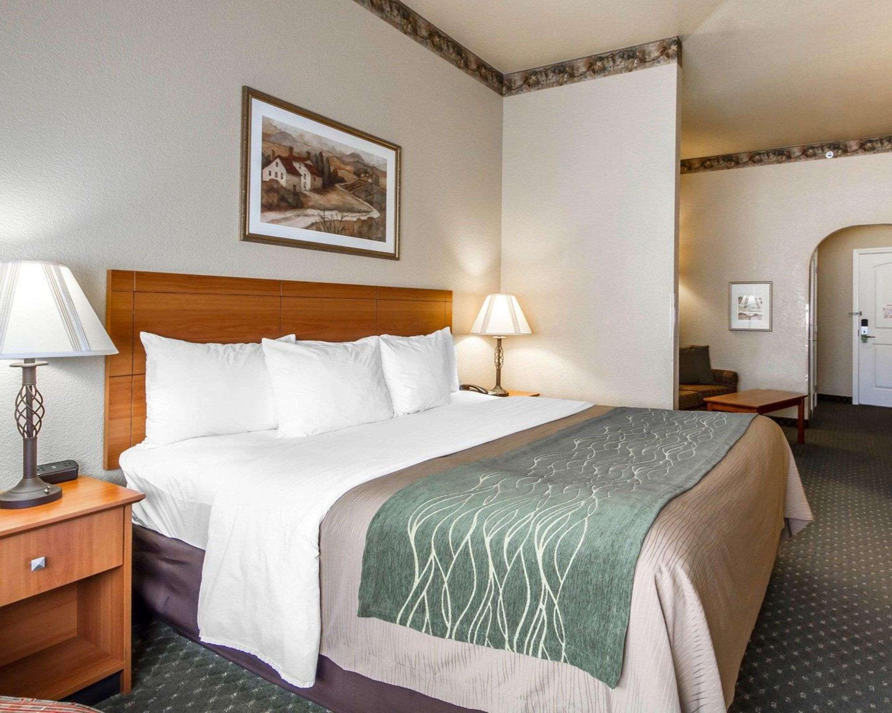 Comfort Inn & Suites Ukiah Mendocino County Экстерьер фото